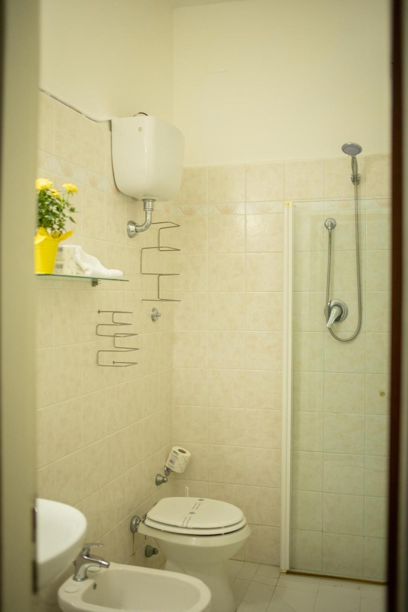 Ariston Hotel 2*