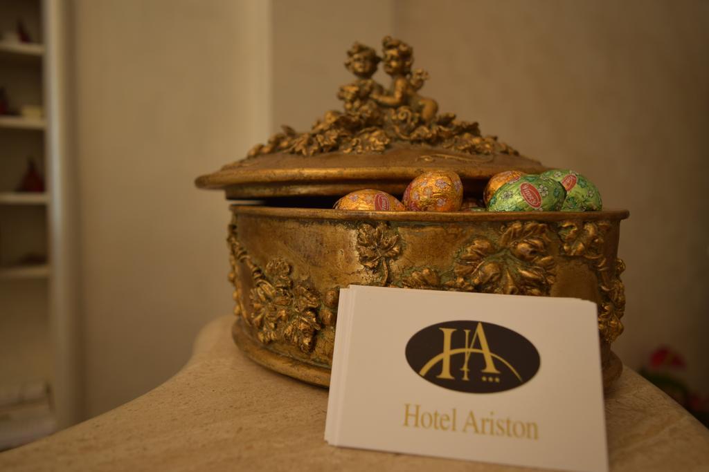 Ariston Hotel